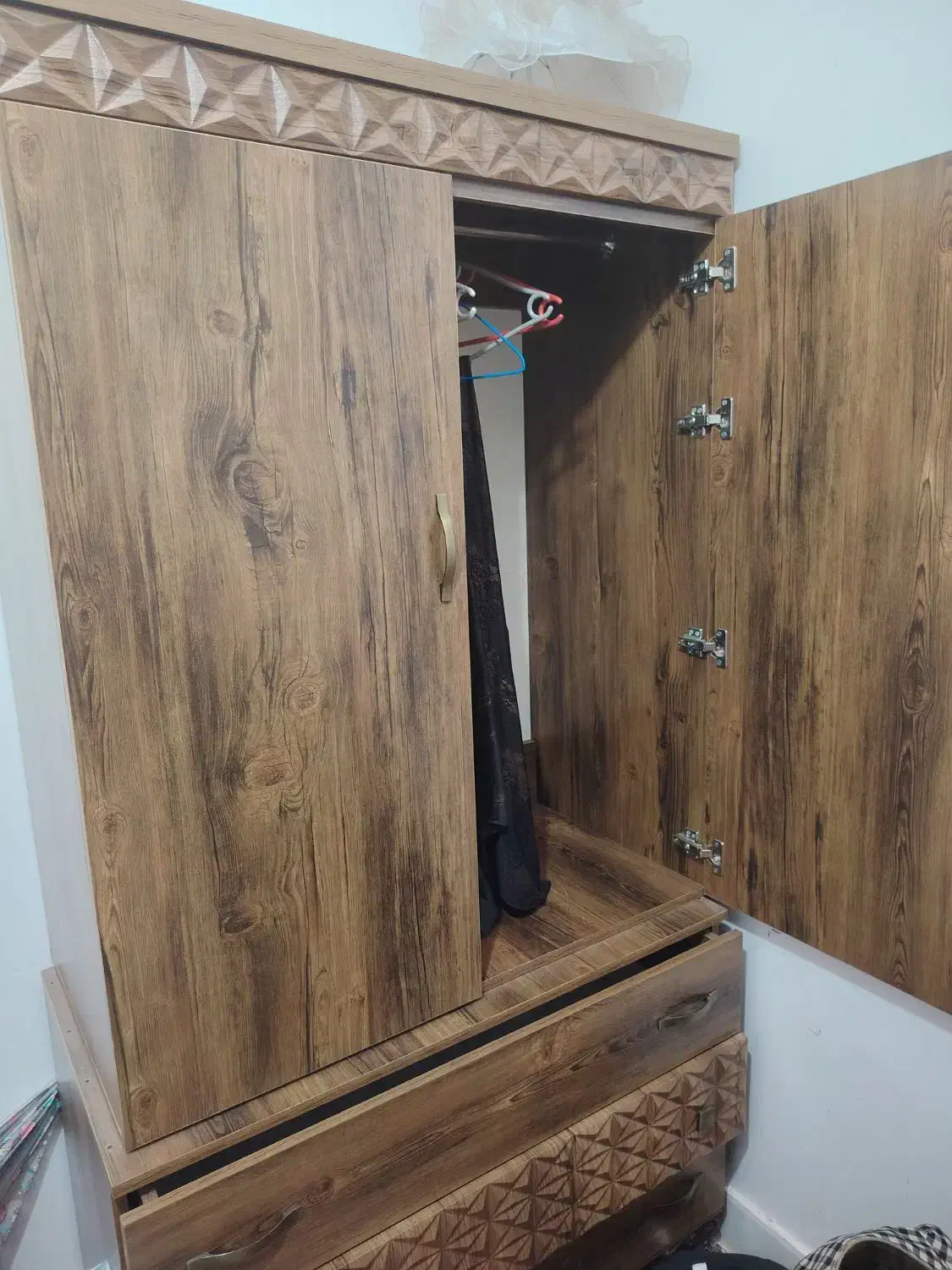 کمد|جاکفشی، کمد، دراور|قم, شهرک فاطمیه|دیوار