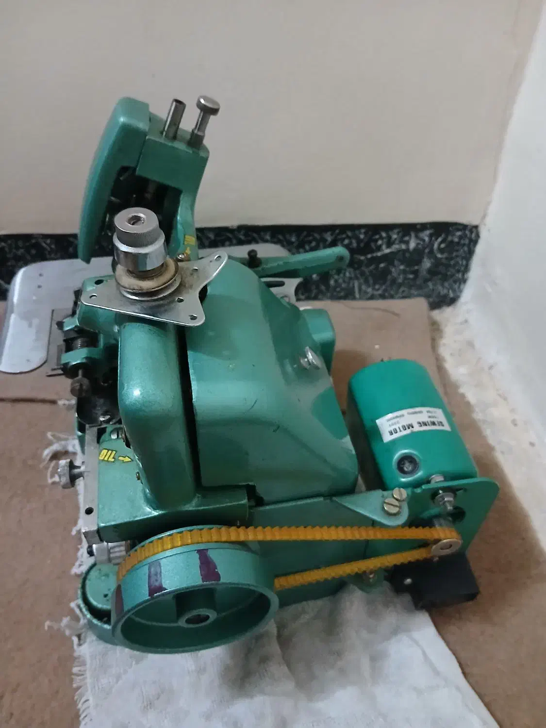 چرخ زیگذال|چرخ خیاطی و ریسندگی|ری, دیلمان|دیوار