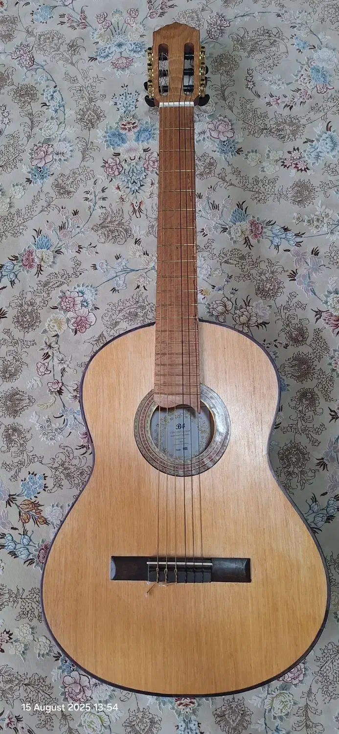 گیتار B4|گیتار، بیس، امپلیفایر|نورآباد, |دیوار