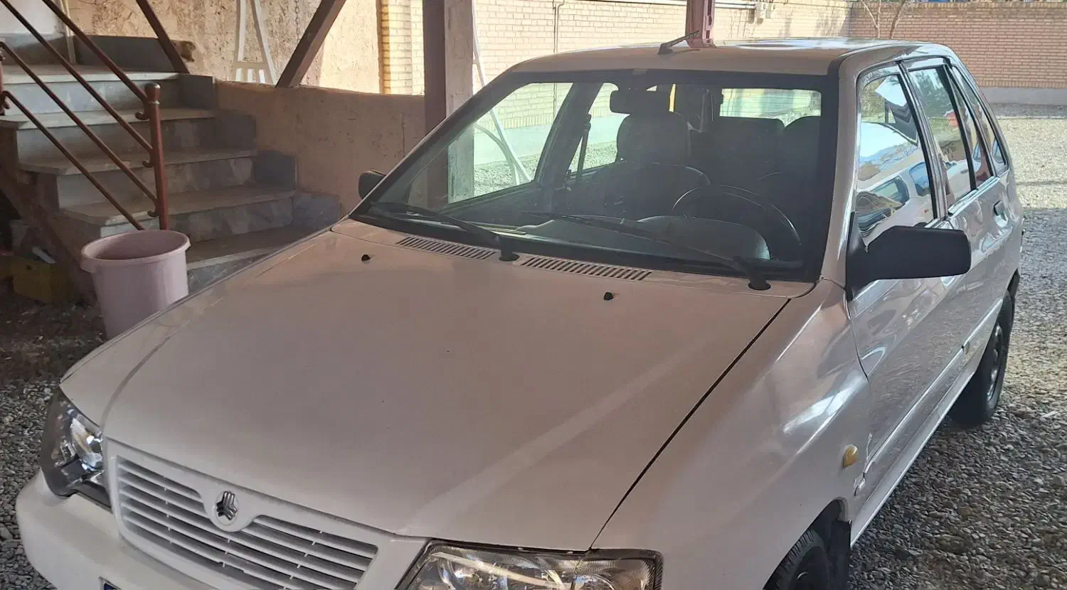 ۱۱۱ مدل ۹۳|خودرو سواری و وانت|بیرجند, |دیوار