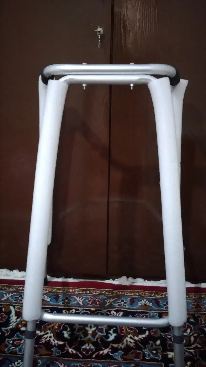 واکر|آرایشی، بهداشتی، درمانی|شاهینشهر, پاسداران|دیوار