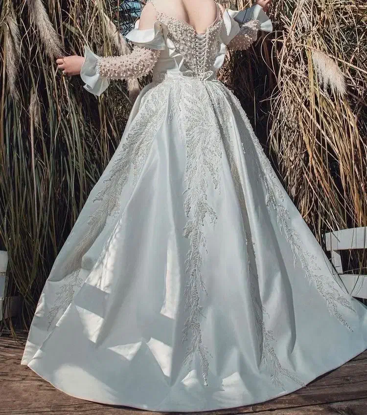 لباس عروس تماما کار دست|لباس|گرگان, |دیوار