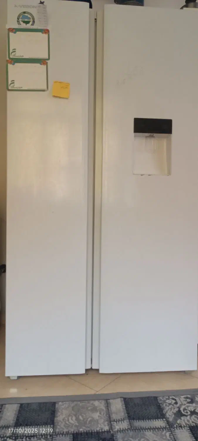 یخچال نیمه ویاطرح ساید|یخچال و فریزر|مشهد, کارمندان دوم|دیوار