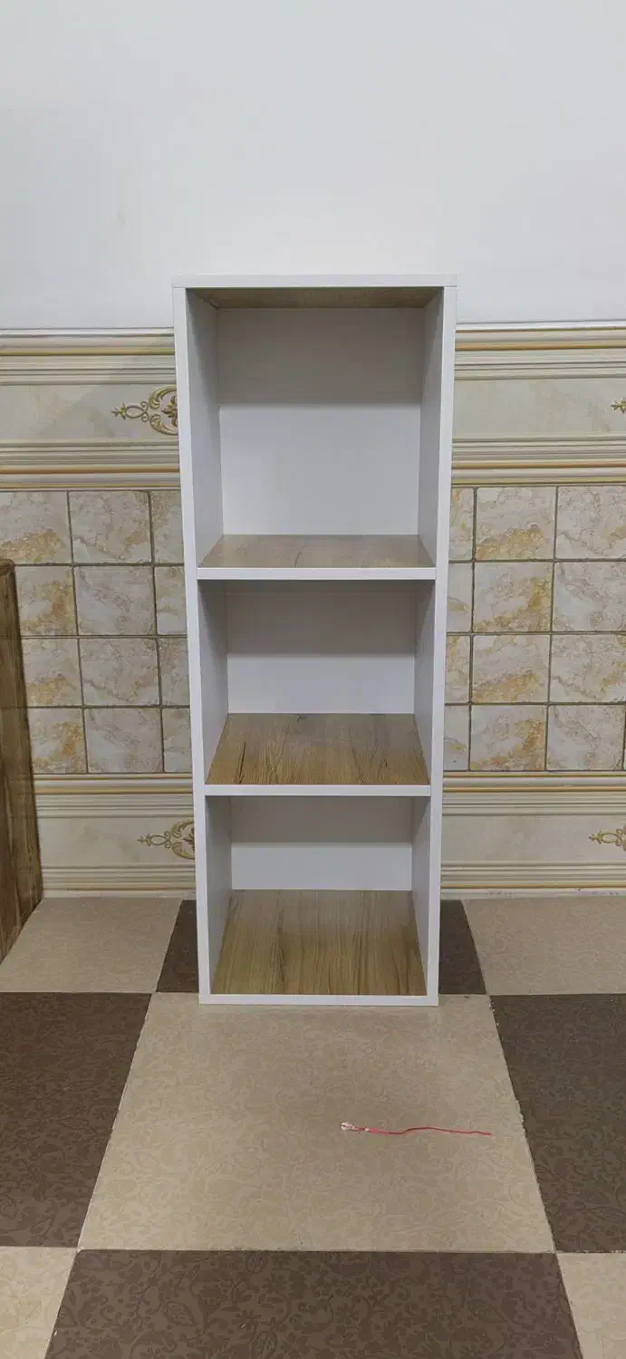 تعدادی کمد و میز نو مفت|جاکفشی، کمد، دراور|کرمان, |دیوار