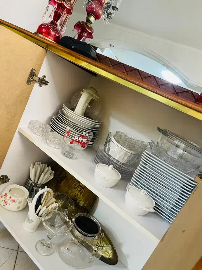 میز کنسول همراه با آینه|بوفه، ویترین، کنسول|گرگان, |دیوار