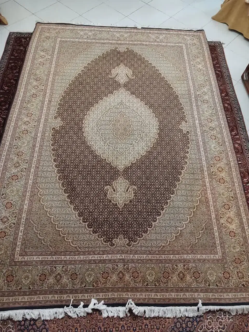 فرش دستباف چله ابریشم ماهی|فرش|کرج, ساماندهی|دیوار