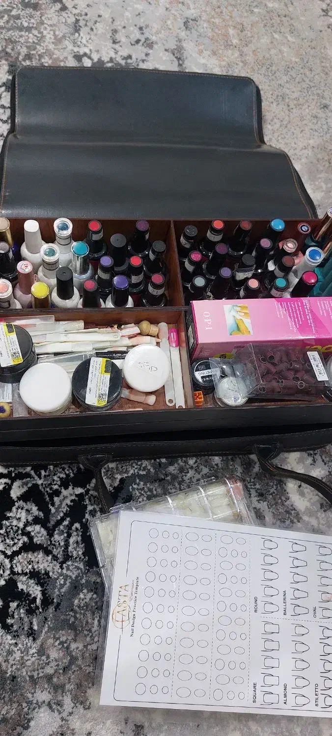 وسایل صفر تا صد ناخن کاری|آرایشگاه و سالن‌های زیبایی|پاکدشت, پاکدشت (مامازند)|دیوار