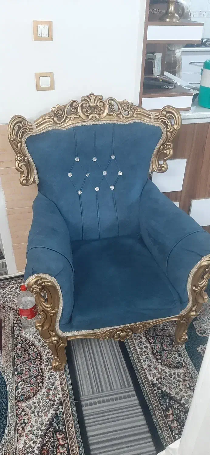 مبل ۸ نفره استیل همراه عسلی|مبلمان خانگی و میز عسلی|همدان, |دیوار