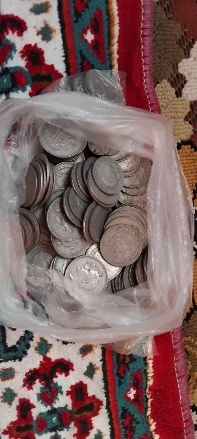 انگشتر تسبیح و پول قدیمی|جواهرات|آستانه اشرفیه, |دیوار