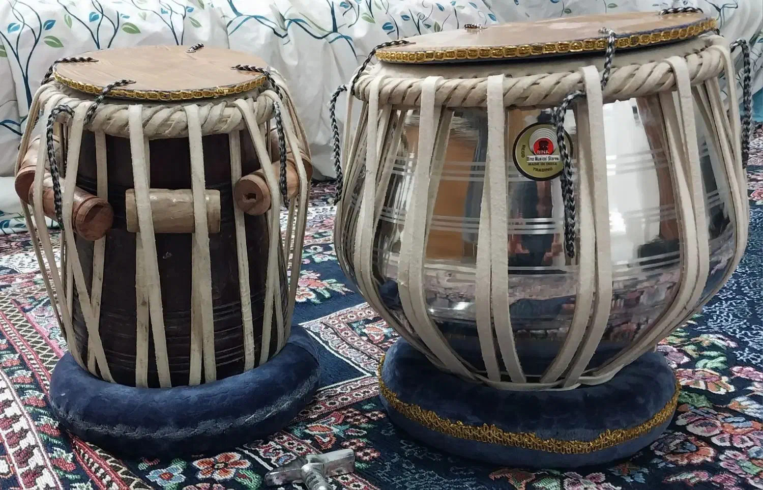 طبلا طبله هندی|درام و پرکاشن|زارچ, |دیوار