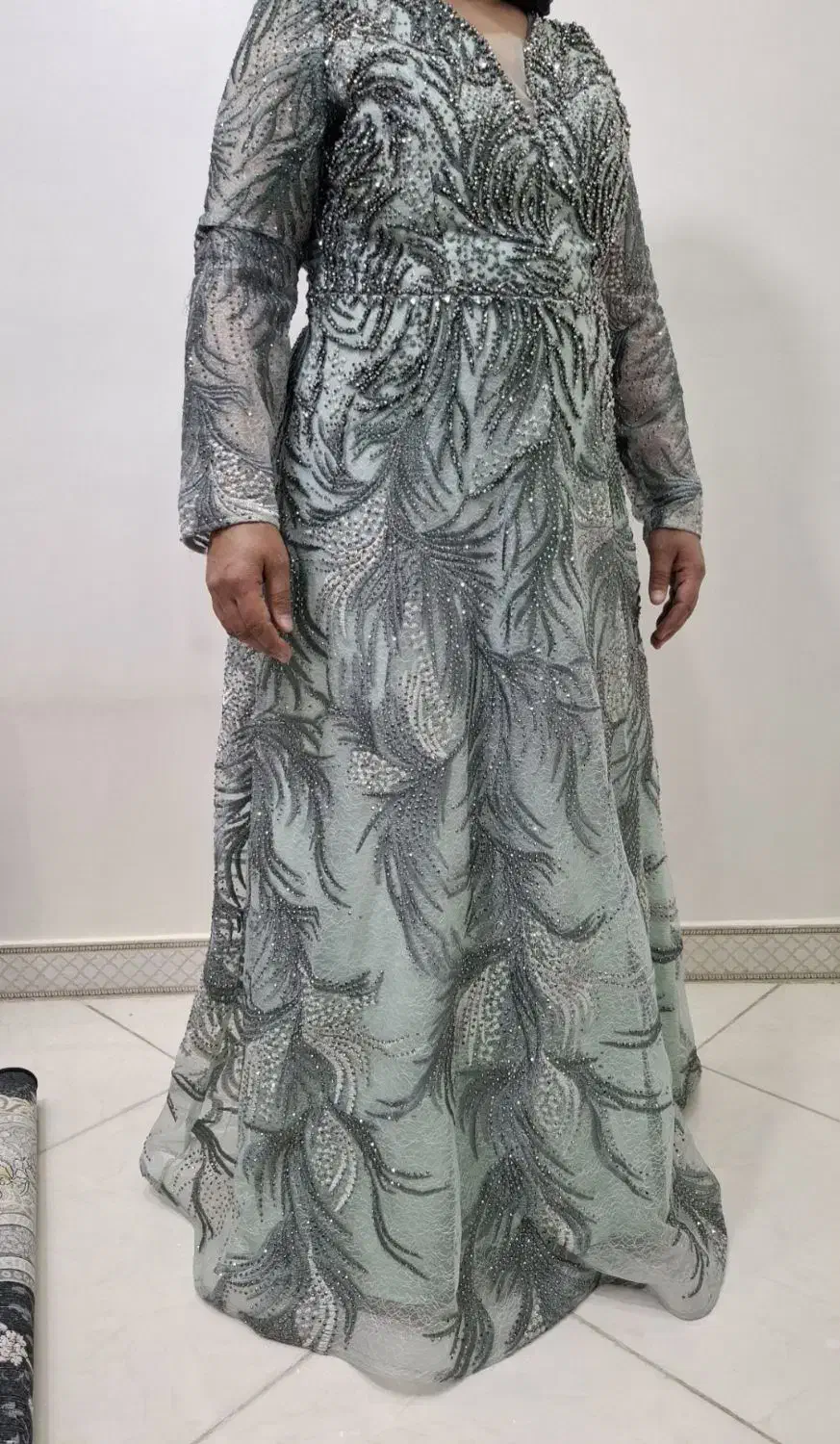 لباس مجلسی|لباس|باغستان, |دیوار