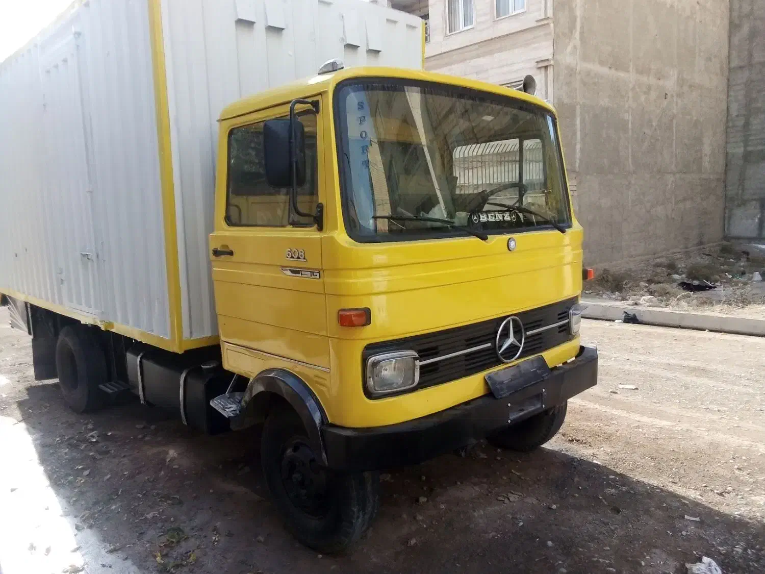 خاور608 مدل70 سالم زیبا|خودرو سنگین|چهارباغ, |دیوار