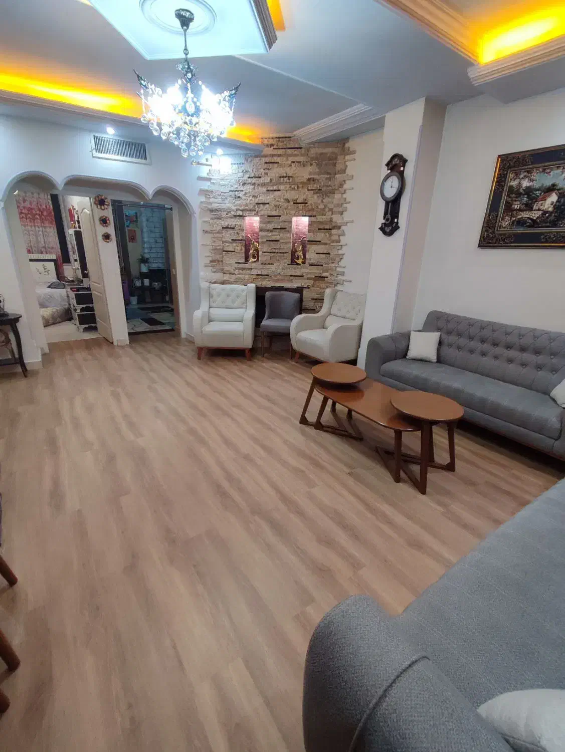 پخش کفپوش های PVC همراه با نصب تخصصی|خدمات پیشه و مهارت|تهران, مهرآباد|دیوار