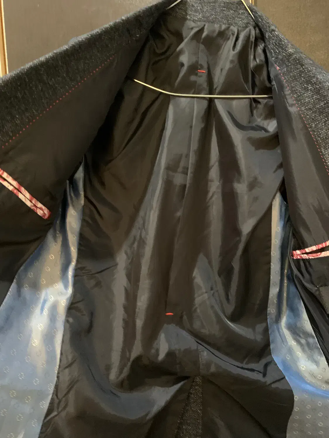 پالتو خارجی مدل گوچی‌|لباس|رشت, نظری|دیوار