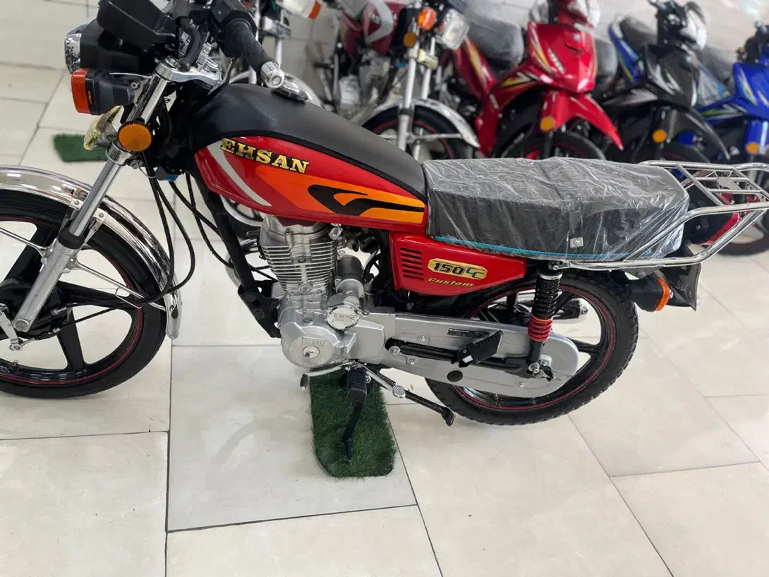 احسان 150 CDI تمیز در حد نو (کاربراتوری) با بیمه|موتورسیکلت|یزد, |دیوار