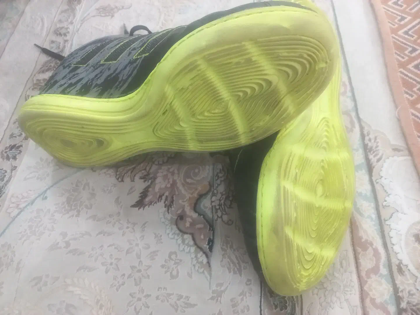 کفش ورزشی سالنی|کیف، کفش، کمربند|مشهد, سجادیه|دیوار