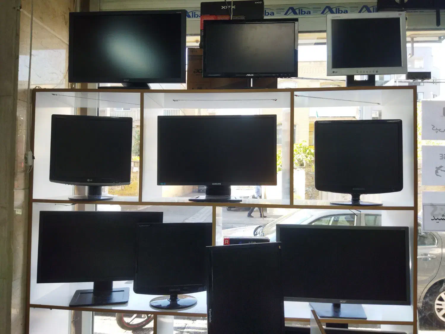 مانیتور دوربین LED . LCD|قطعات و لوازم جانبی رایانه|صفادشت, |دیوار