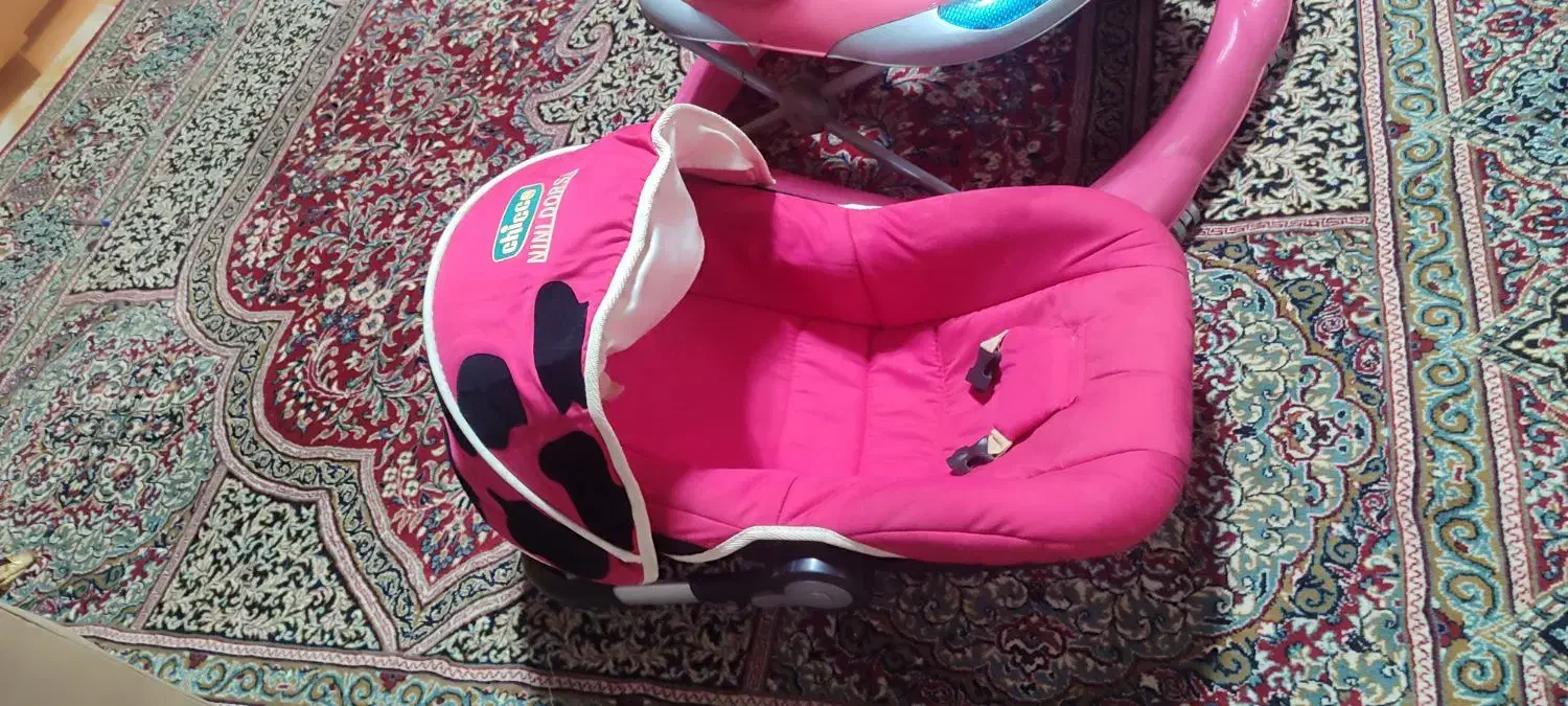 سرویس نوزاد|کالسکه و لوازم جانبی|اصفهان, آهنگران|دیوار