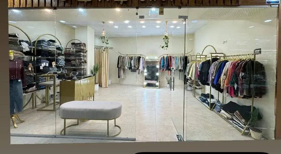 رگال و چوب کار|فروشگاه و مغازه|گله دار, |دیوار