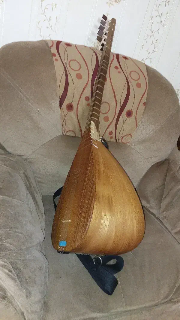 ساز قوپوز(عاشیق سازی)جیران سس|سازهای سنتی|پارس‌آباد, |دیوار