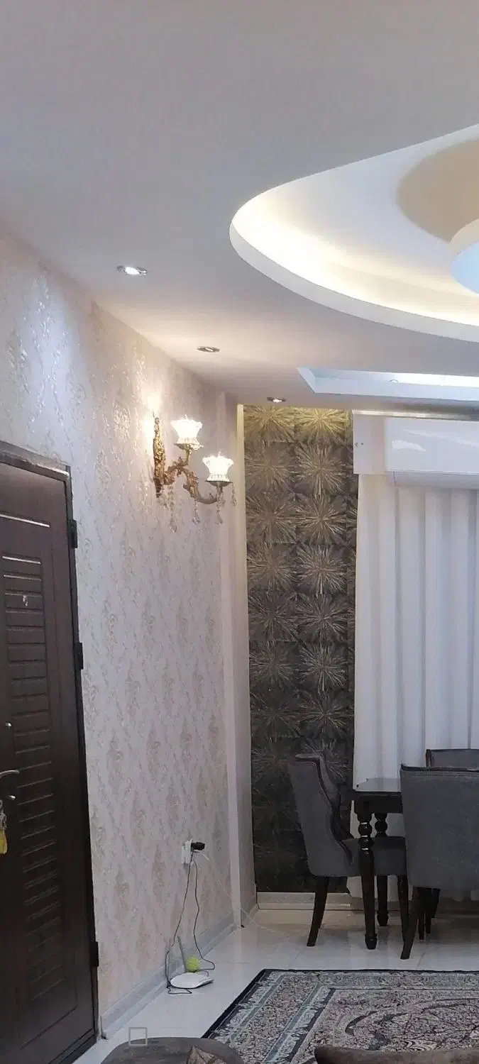 دیوارکوب جفت بسیار زیبا و جنس درجه یک|چراغ خواب و آباژور|مشهد, گلبرگ|دیوار