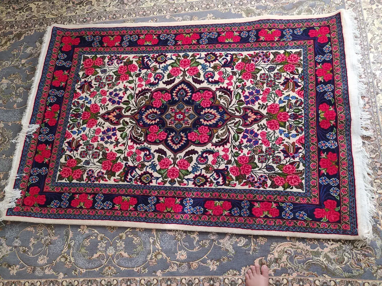 یک جفت فرش دست باف زیبا|فرش|سنقر, |دیوار