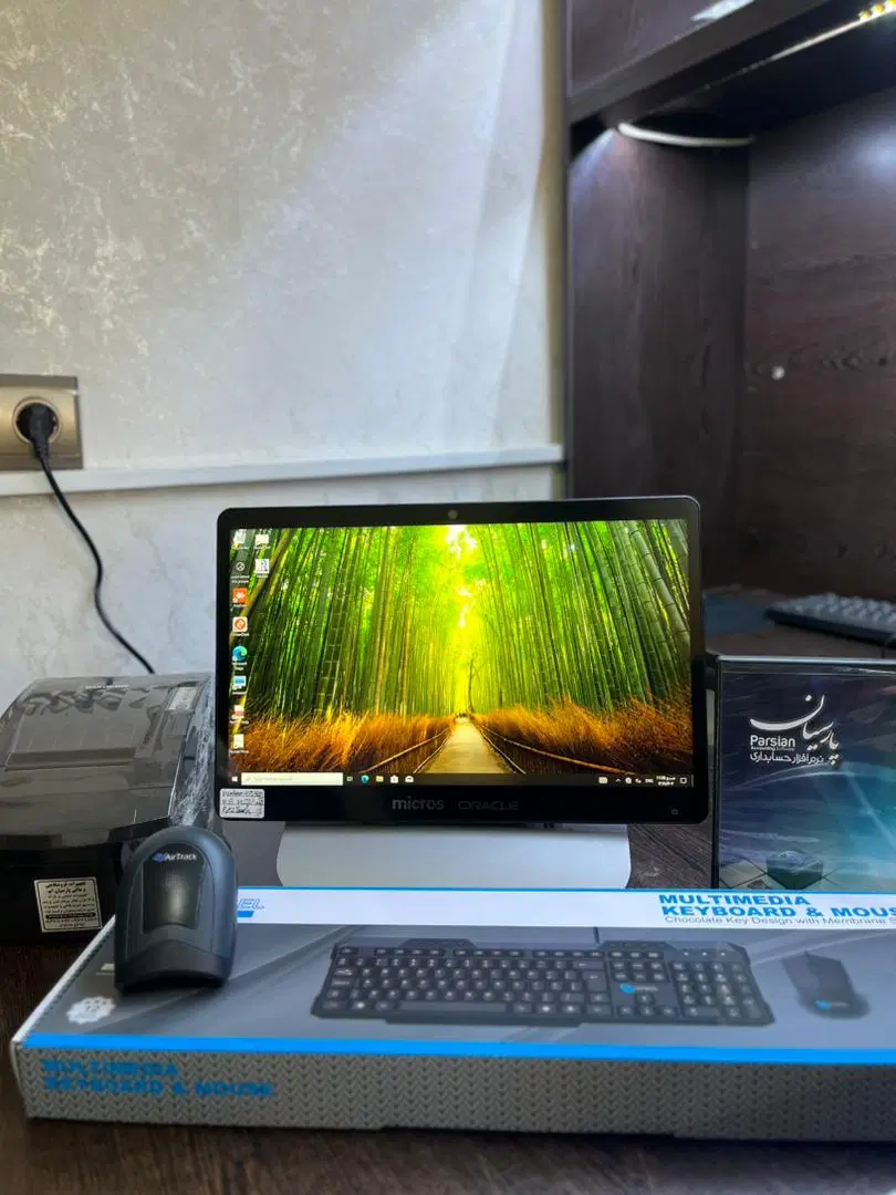 صندوق فروشگاهی لمسی hp i3/6|فروشگاه و مغازه|تهران, فرمانیه|دیوار