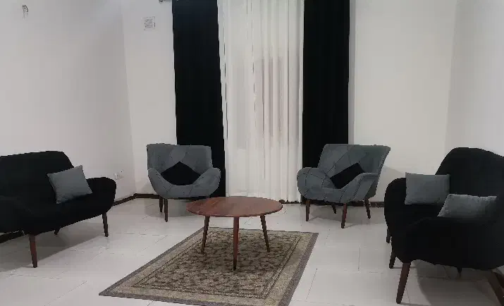 اجاره کوتاه مدت و بلند مدت|اجارهٔ کوتاه‌مدت آپارتمان و سوئیت|پرند, فاز ۶|دیوار