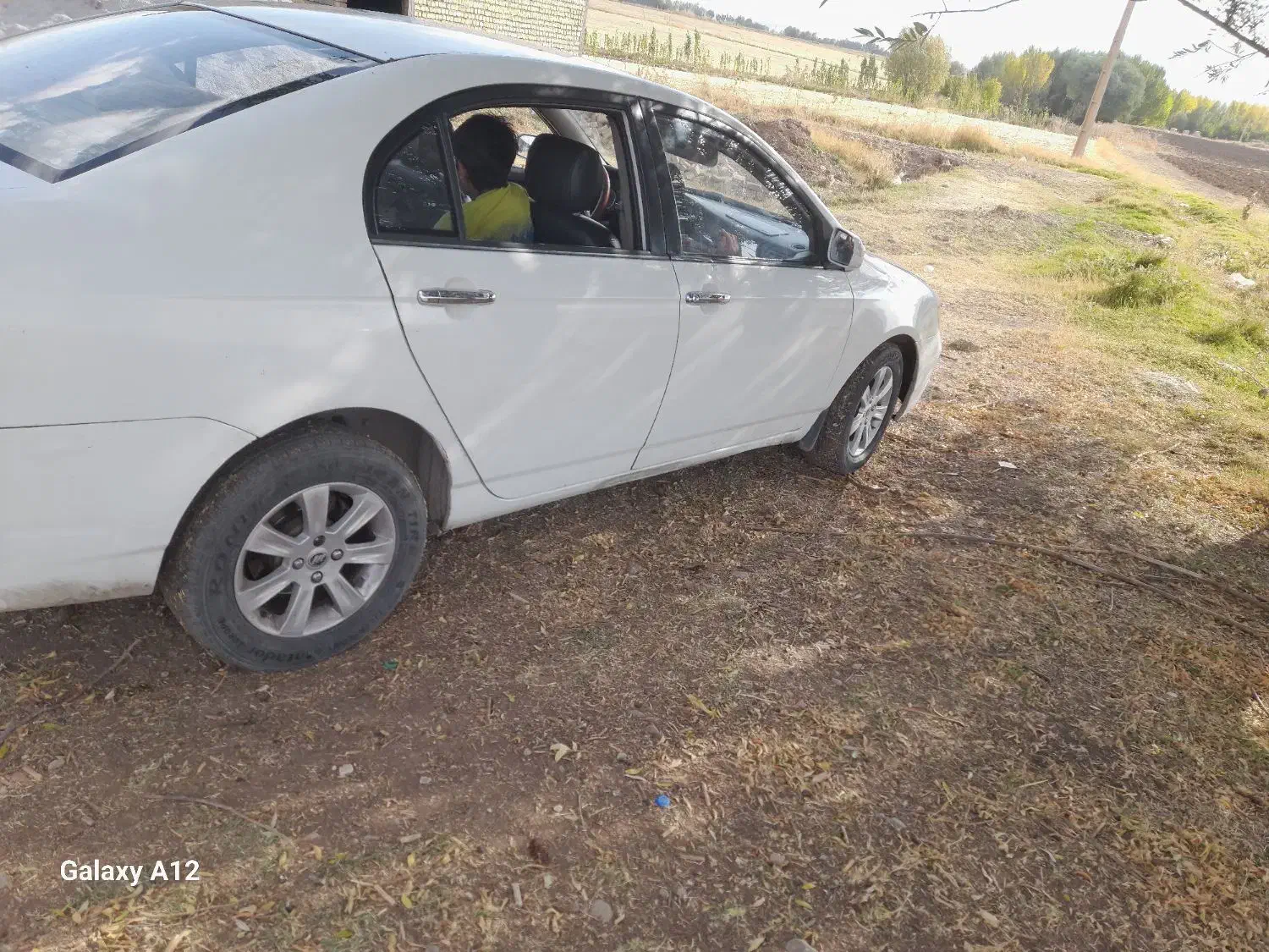 لیفان ۶۲۰ قیمت توافقی|خودرو سواری و وانت|خرم‌آباد, |دیوار