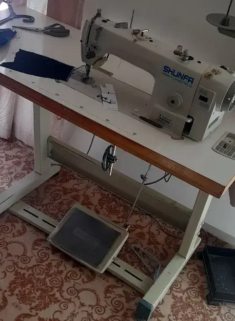 چرخ موتور سرخود|چرخ خیاطی و ریسندگی|ایوان, |دیوار