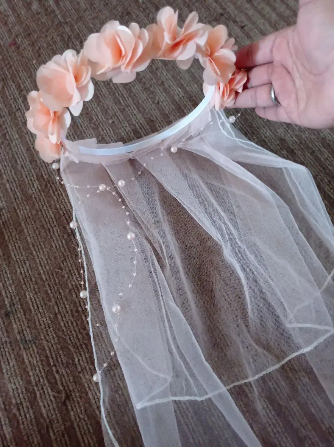 شیفون خوش رنگ و شیک بچه گانه نو|کفش و لباس بچه|فولادشهر, B2|دیوار