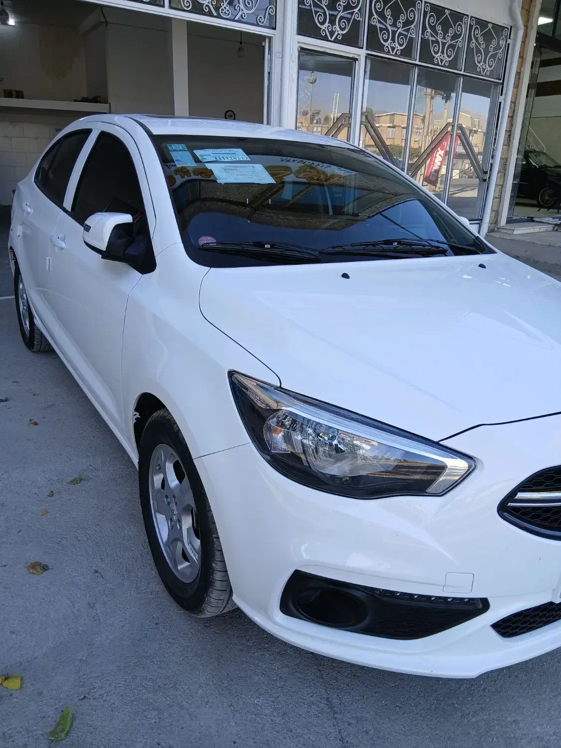 شاهین مدل ۴۰۳سانروف دار|خودرو سواری و وانت|اسدآباد, |دیوار