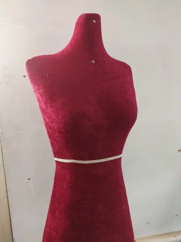 مانکن|لوازم خیاطی و بافتنی|قم, مهر آباد|دیوار