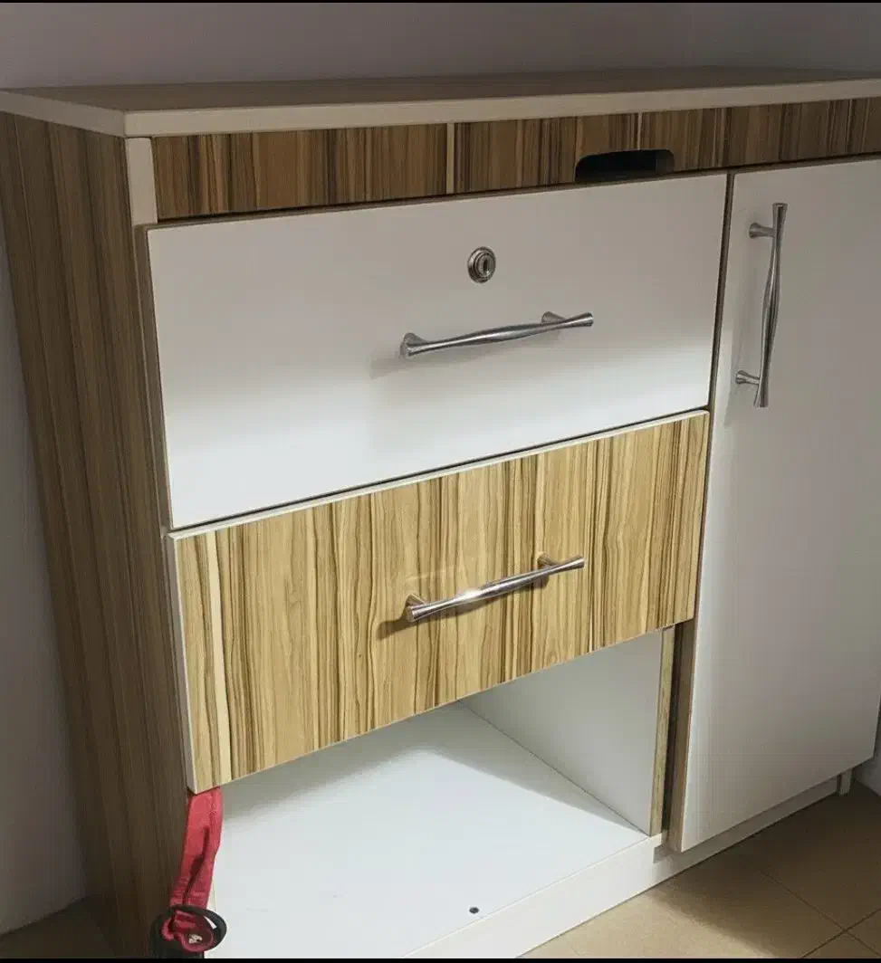 میز تمام ام دی اف|میز تحریر و کامپیوتر|میانه, |دیوار