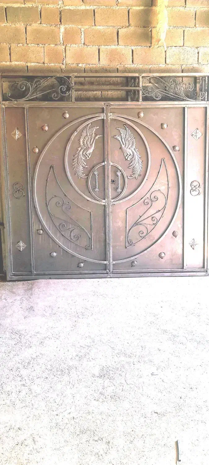 در درب آهن آهنی حیاط حیاطی باغ باغی|مصالح و تجهیزات ساختمان|تربت جام, حافظ|دیوار