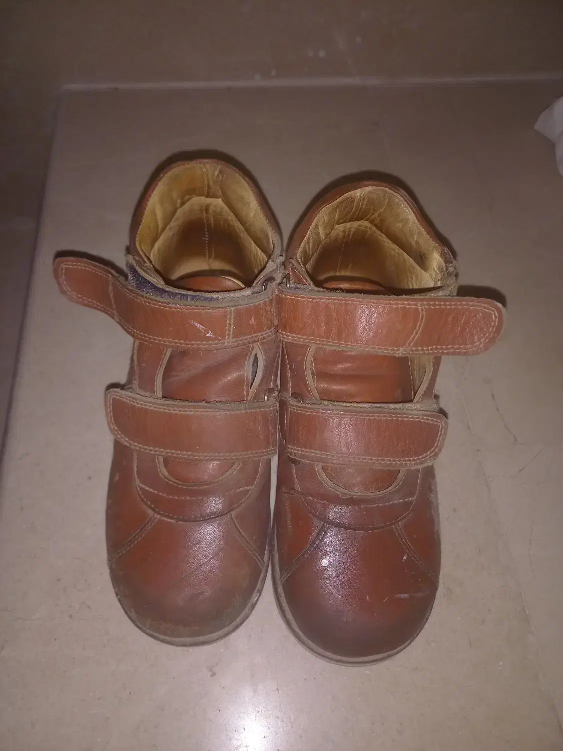 کفش تمام چرم و دست دوزی طبی|کیف، کفش، کمربند|یزد, |دیوار