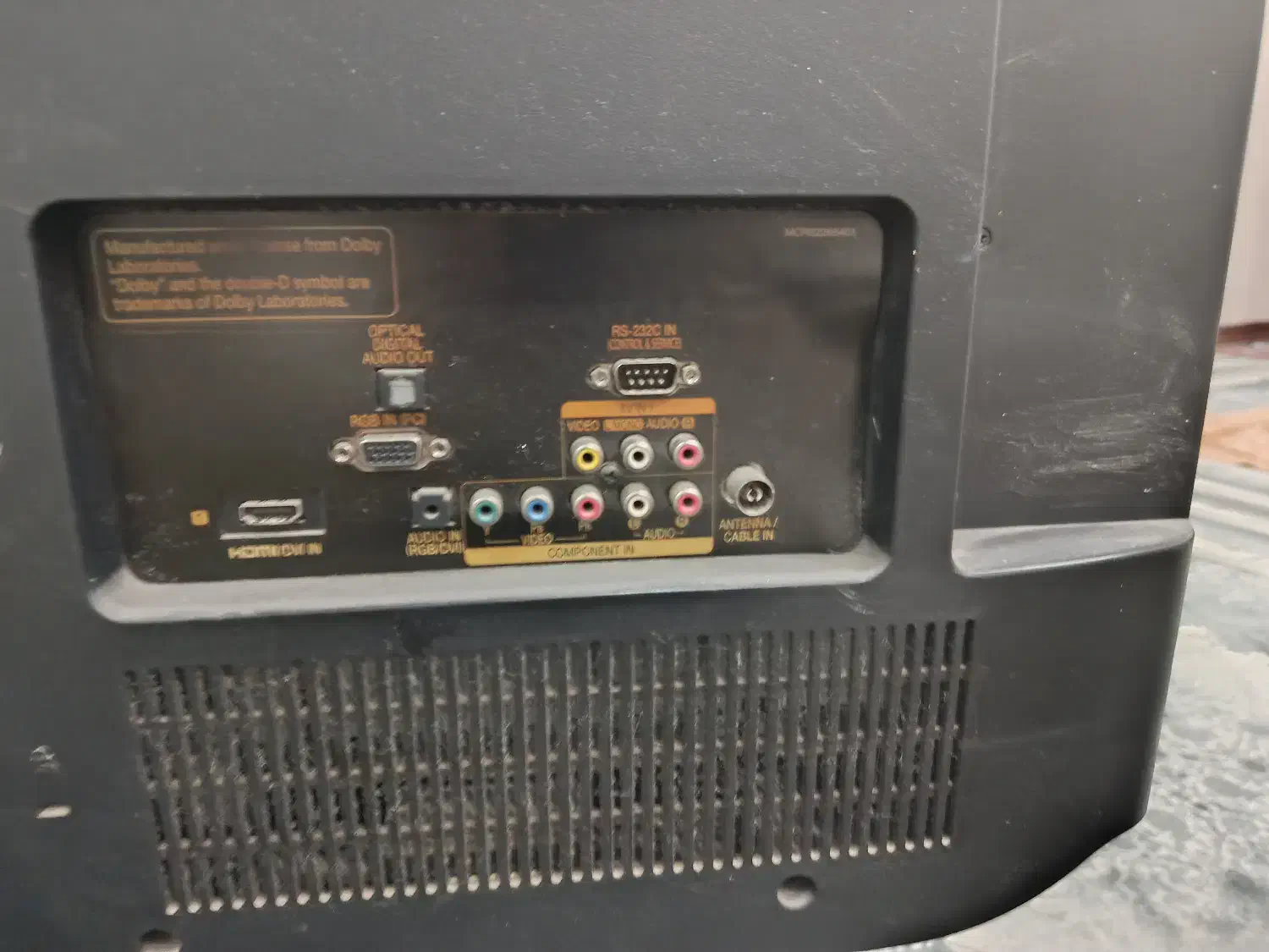 تلویزیون ال جی ۴۰ اینچ|تلویزیون و پروژکتور|شیراز, دباغ خانه|دیوار