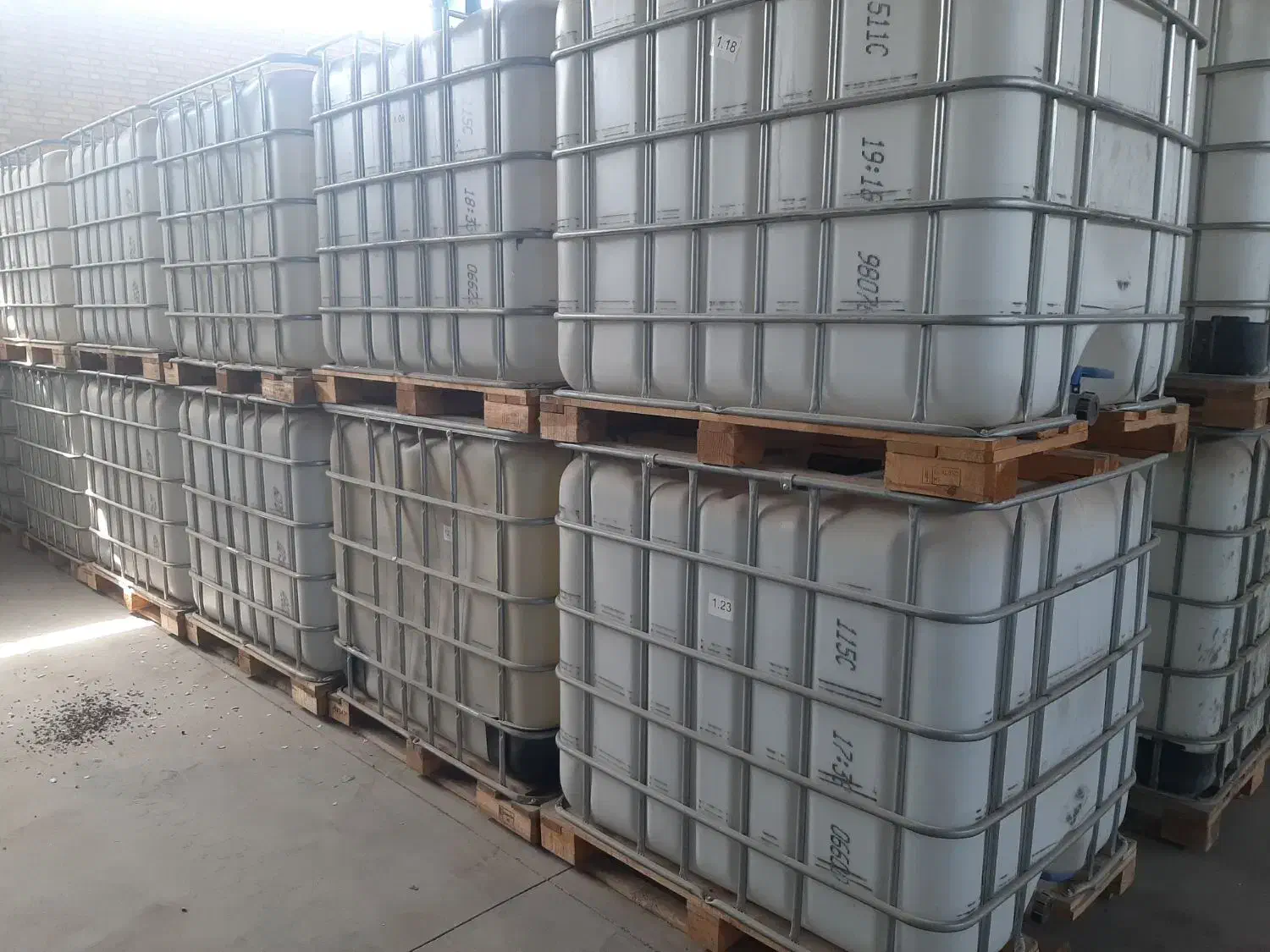 مخزن ۱۰۰۰ لیتری|مصالح و تجهیزات ساختمان|اشکذر, |دیوار