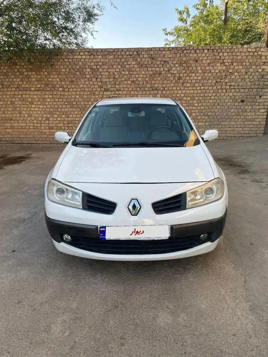 رنو مگان اتوماتیک 2000 مدل 1390|خودرو سواری و وانت|نجفآباد, شریعتی|دیوار