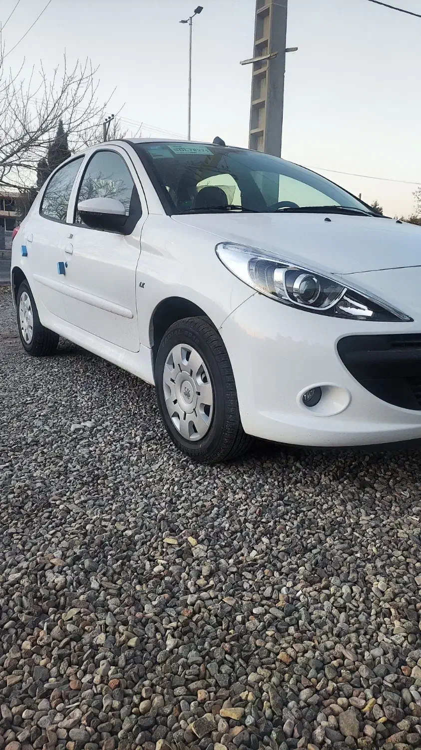 ۲۰۷ صفر|خودرو سواری و وانت|سیرجان, |دیوار