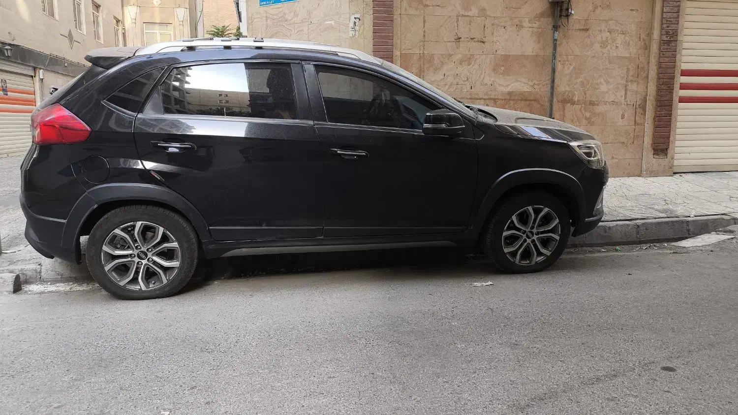 ام وی ام x22 مشکی|خودرو سواری و وانت|تهران, نازی‌آباد|دیوار