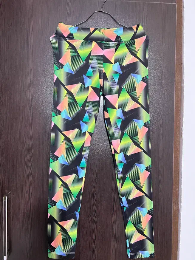 لگ ورزشی|لباس|گرگان, |دیوار