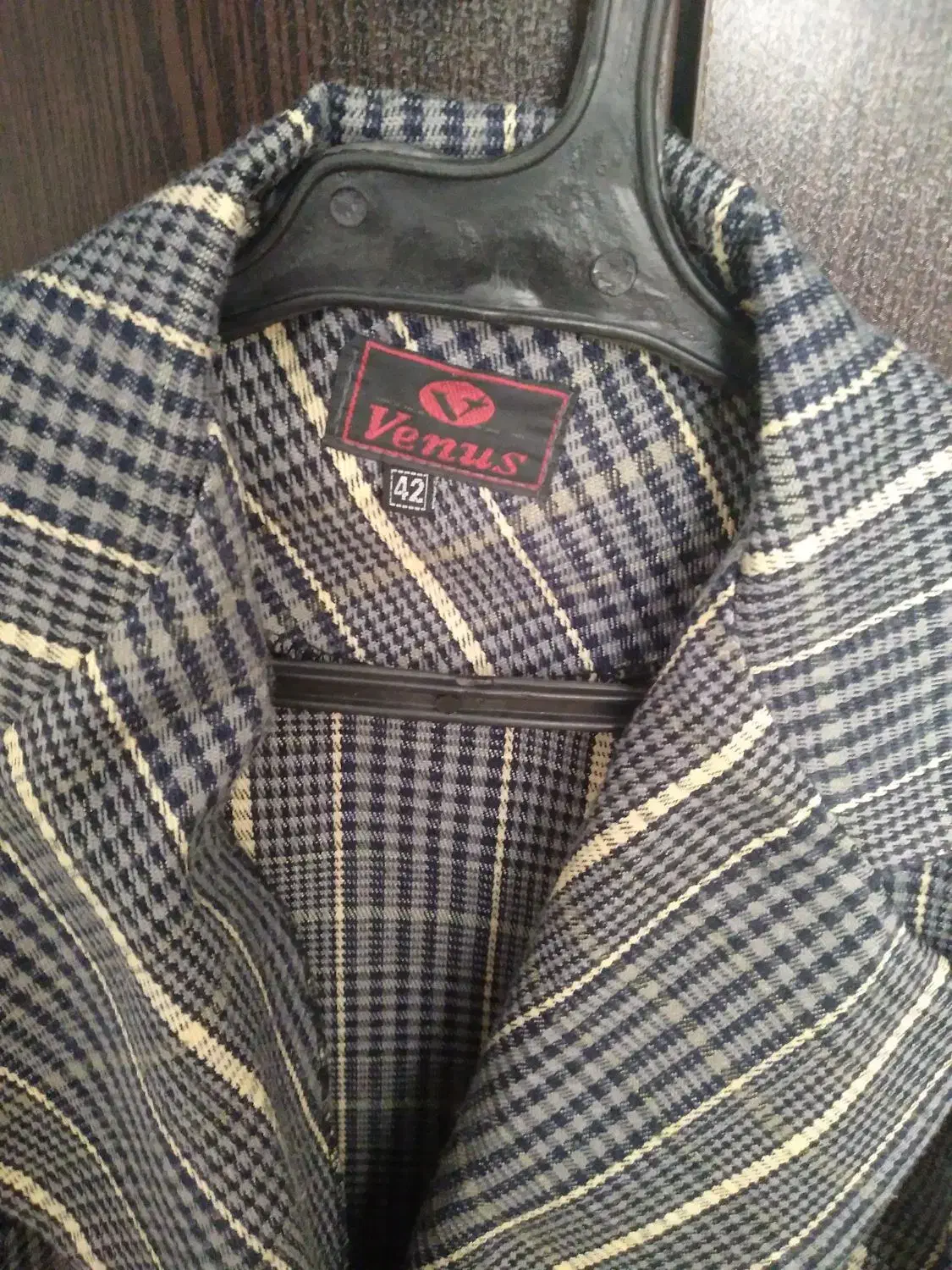 مانتو زنانه|لباس|بروجن, |دیوار