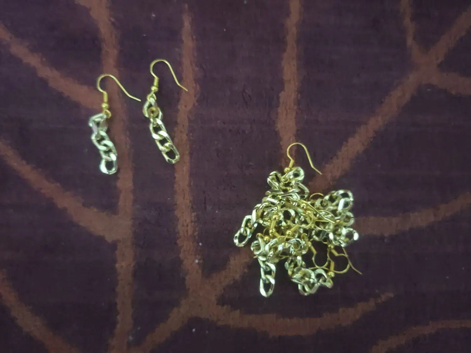 مقداری گیره روسری و گوشواره|بدلیجات|محمدشهر, شهرک چمران|دیوار