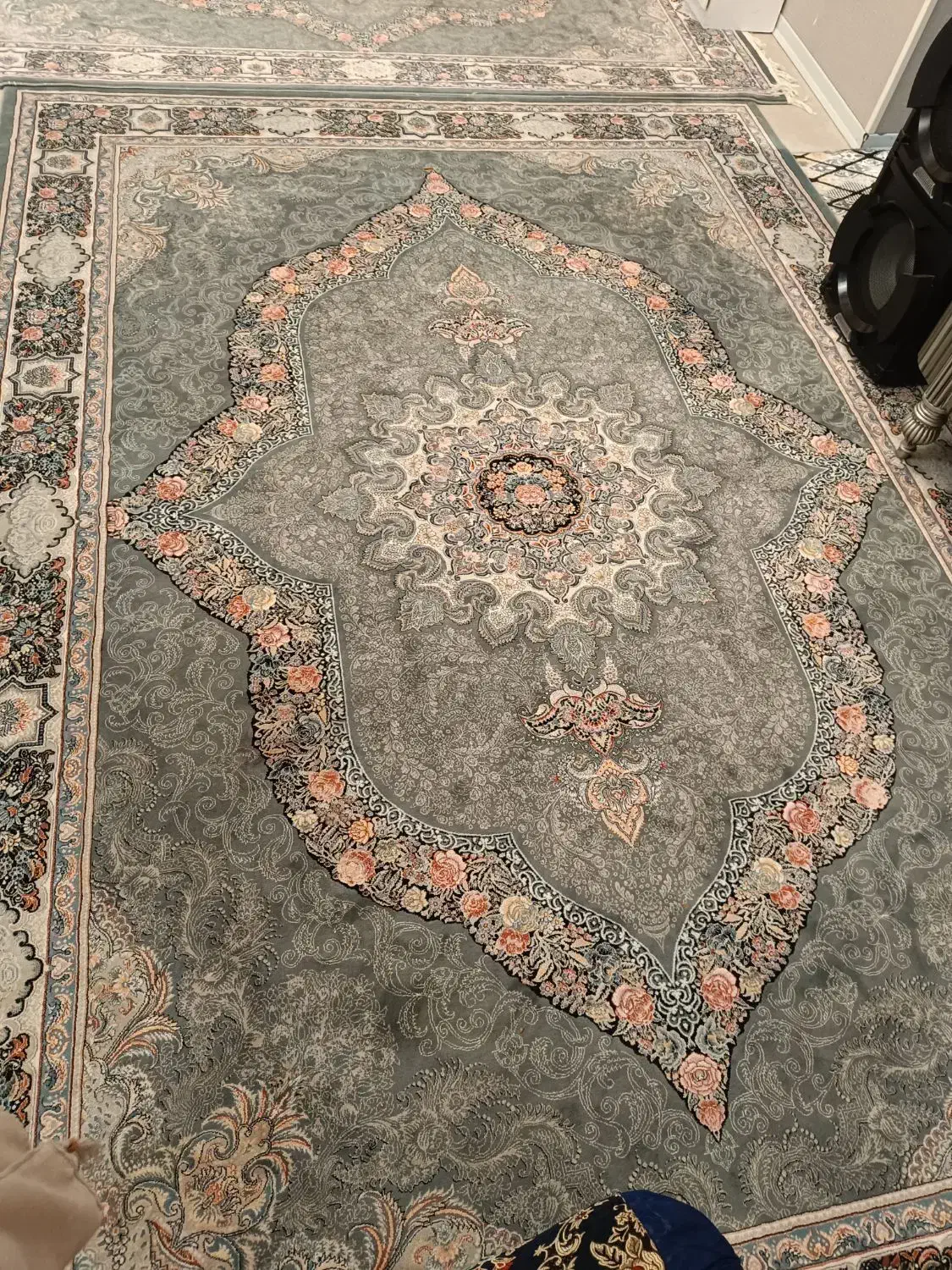 فرش شش متری ودوعدد فرش نه متری|فرش|قزوین, |دیوار