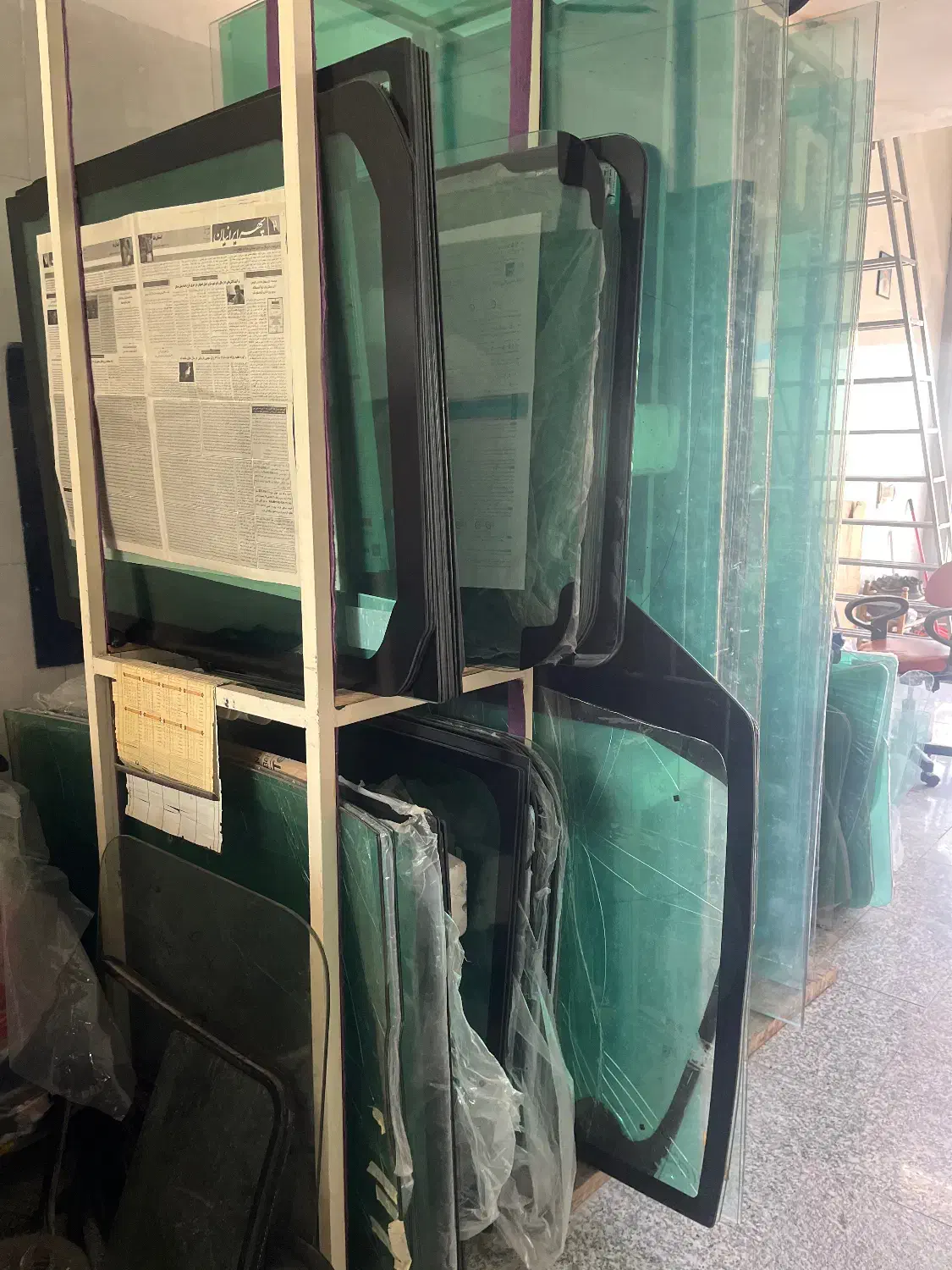 فروشگاه شیشه اتومبیل فاطمی یکتا|خدمات موتور و ماشین|اسلامشهر, شاطره|دیوار