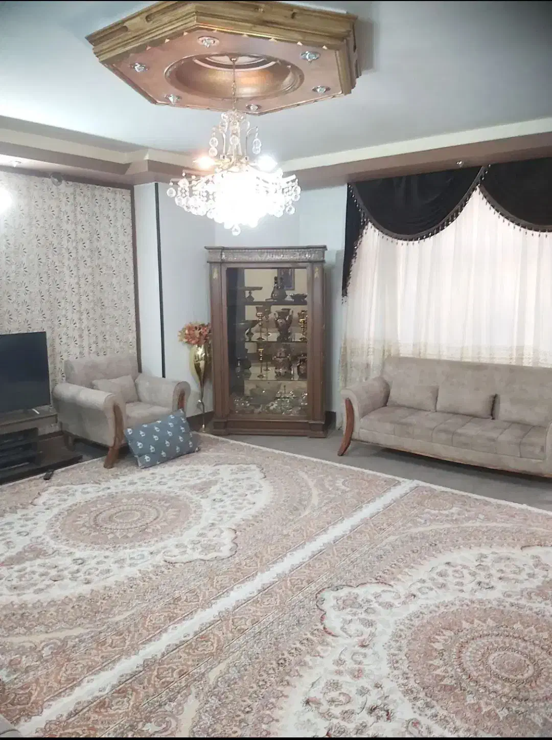 ۷۵ متر همکف جنوبی جنب سیتی سنتر و ۷۰ متر حیاط مجزا|فروش آپارتمان|شاهین‌شهر, خانه کارگر|دیوار
