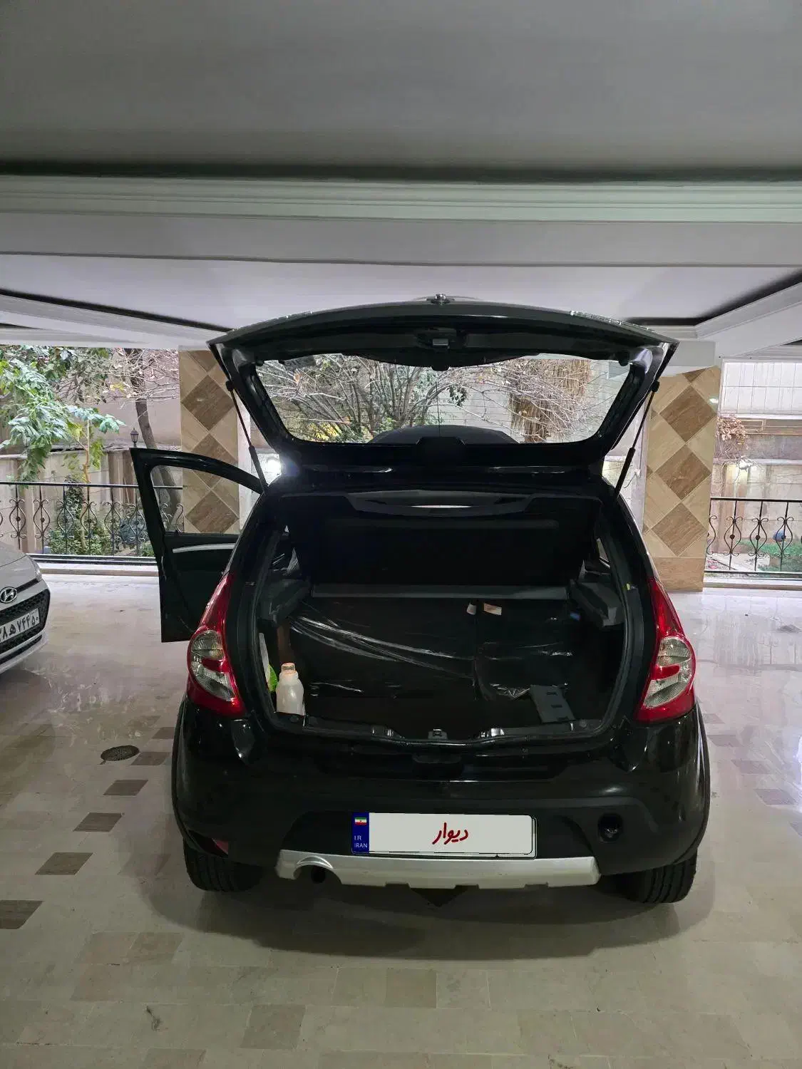 ساندرو استپ وی ۹۸ مشکی|خودرو سواری و وانت|تهران, سازمان برنامه شمالی|دیوار