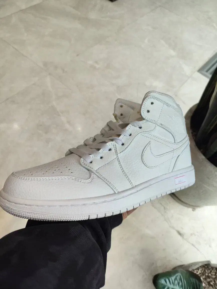 کفش جردن ترویس|کیف، کفش، کمربند|تهران, امانیه|دیوار