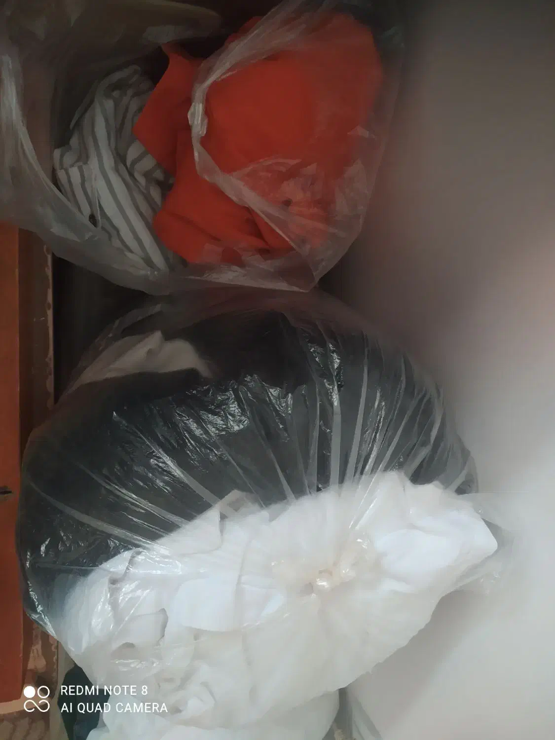 مقداری مانتو|لباس|بندر کنگان, |دیوار